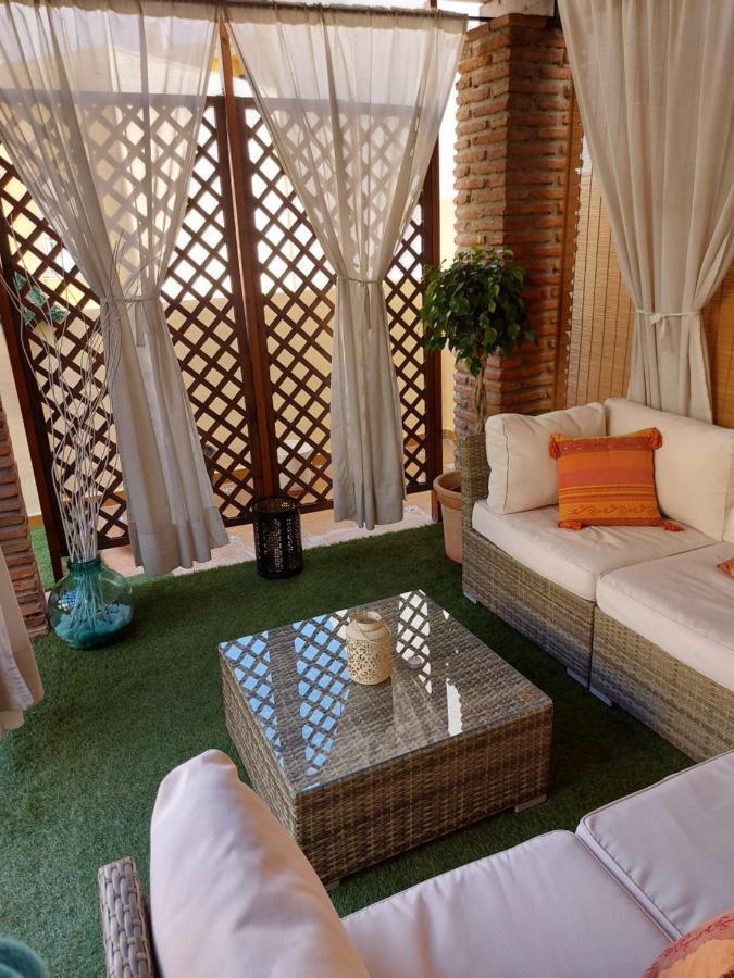 Апартаменты Atico Chill Out La Biznaga Малага Экстерьер фото